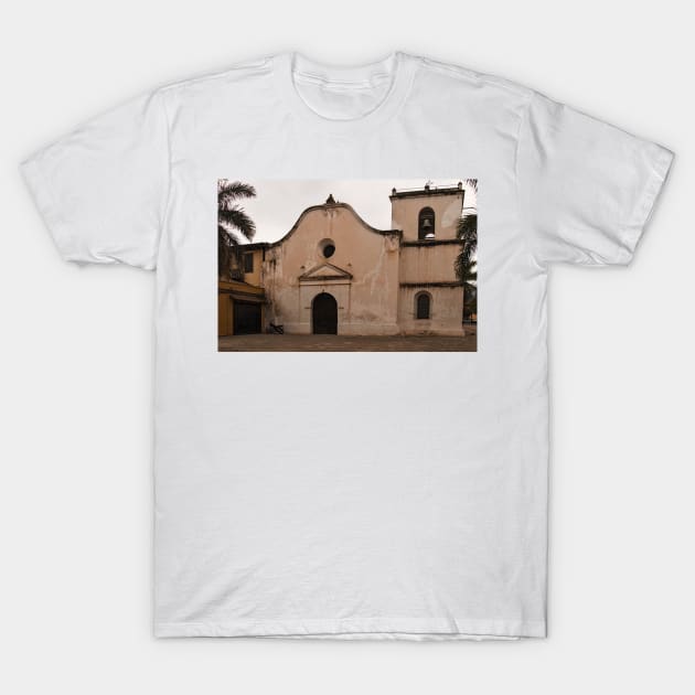 Iglesia De La Merced - 1 © T-Shirt by PrinceJohn